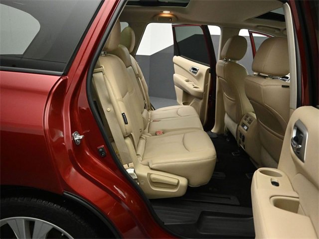 Used 2018 Nissan Pathfinder SL w/ SL Premium Package image 42