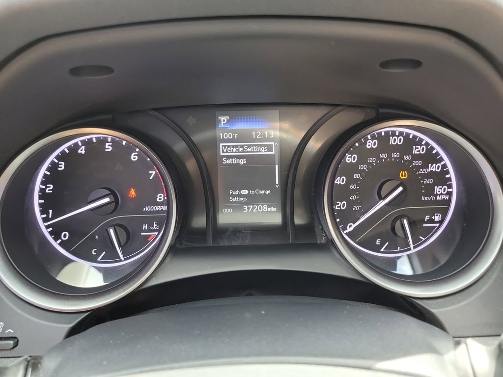 Used 2023 Toyota Camry SE image 29