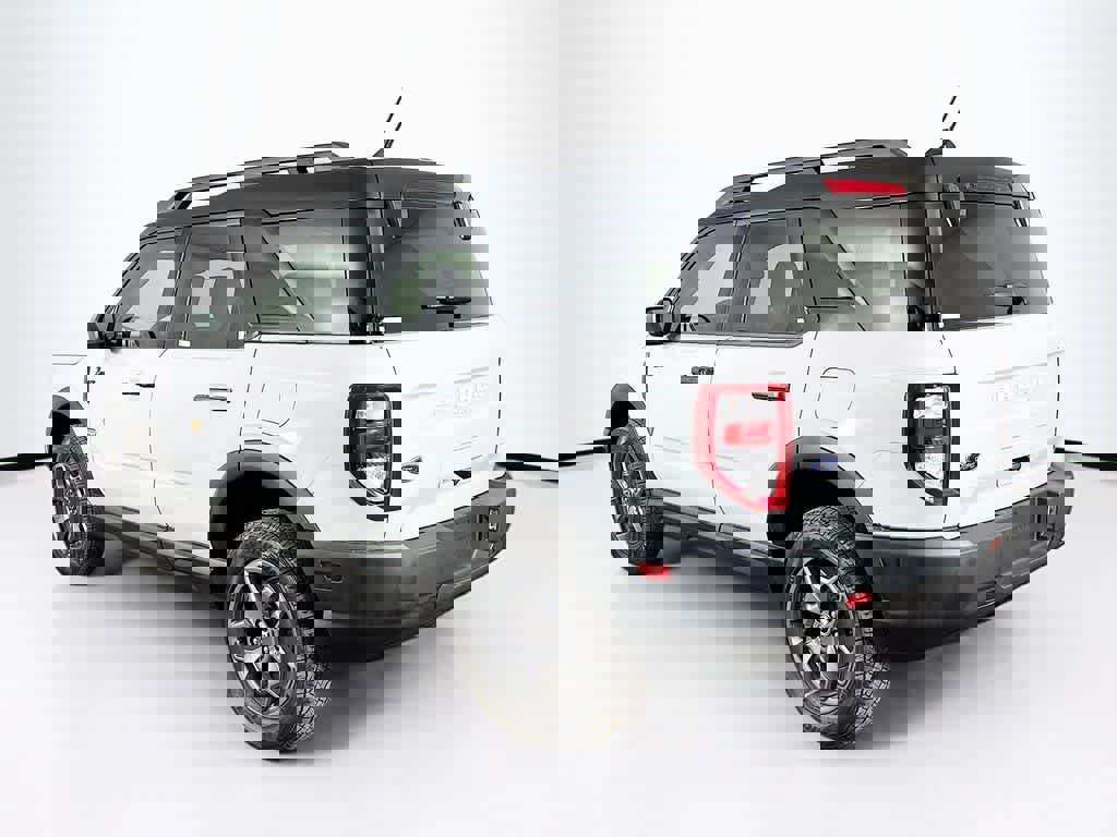 Certified 2024 Ford Bronco Sport Badlands image 3