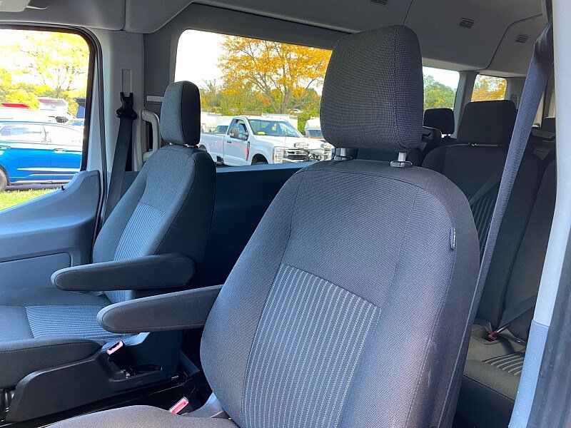 Certified 2019 Ford Transit 350 XLT RWD image 25