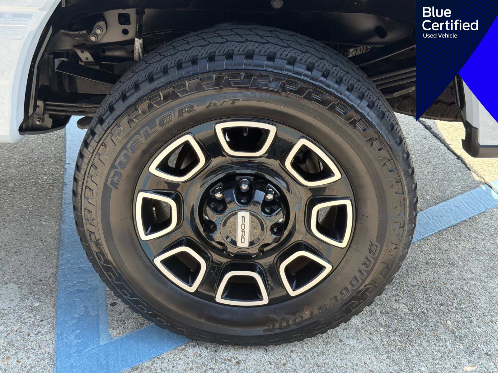 Certified 2025 Ford F350 Platinum AWD/4WD image 7
