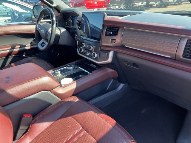 Certified 2023 Ford Expedition Limited image 30
