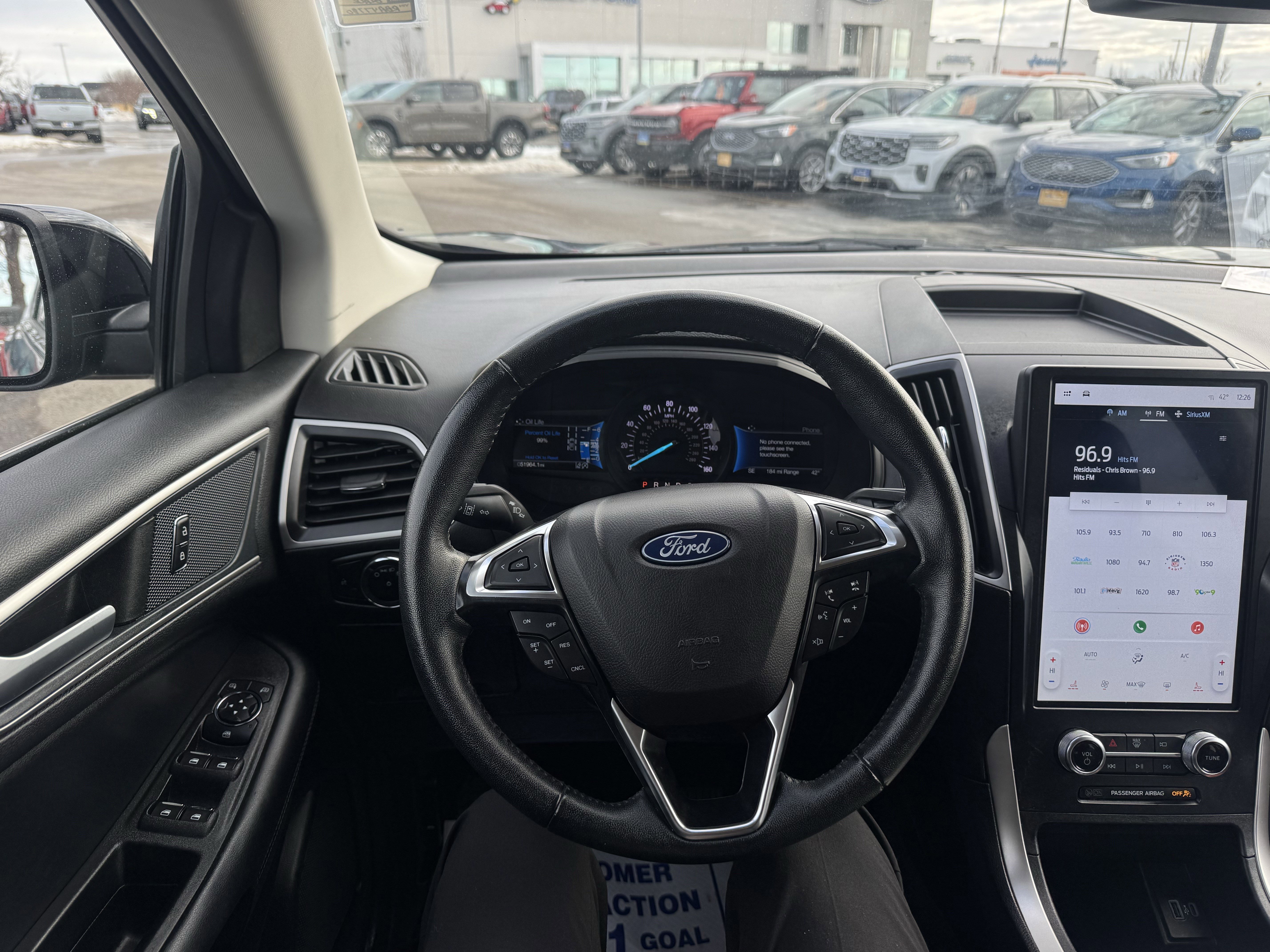 Certified 2024 Ford Edge SEL image 9