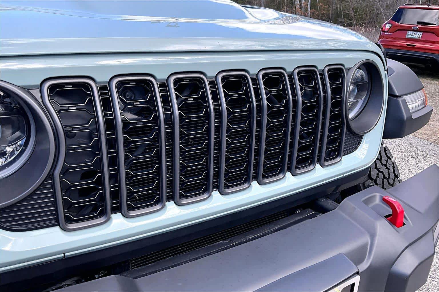 Used 2024 Jeep Wrangler Unlimited Rubicon AWD/4WD image 32