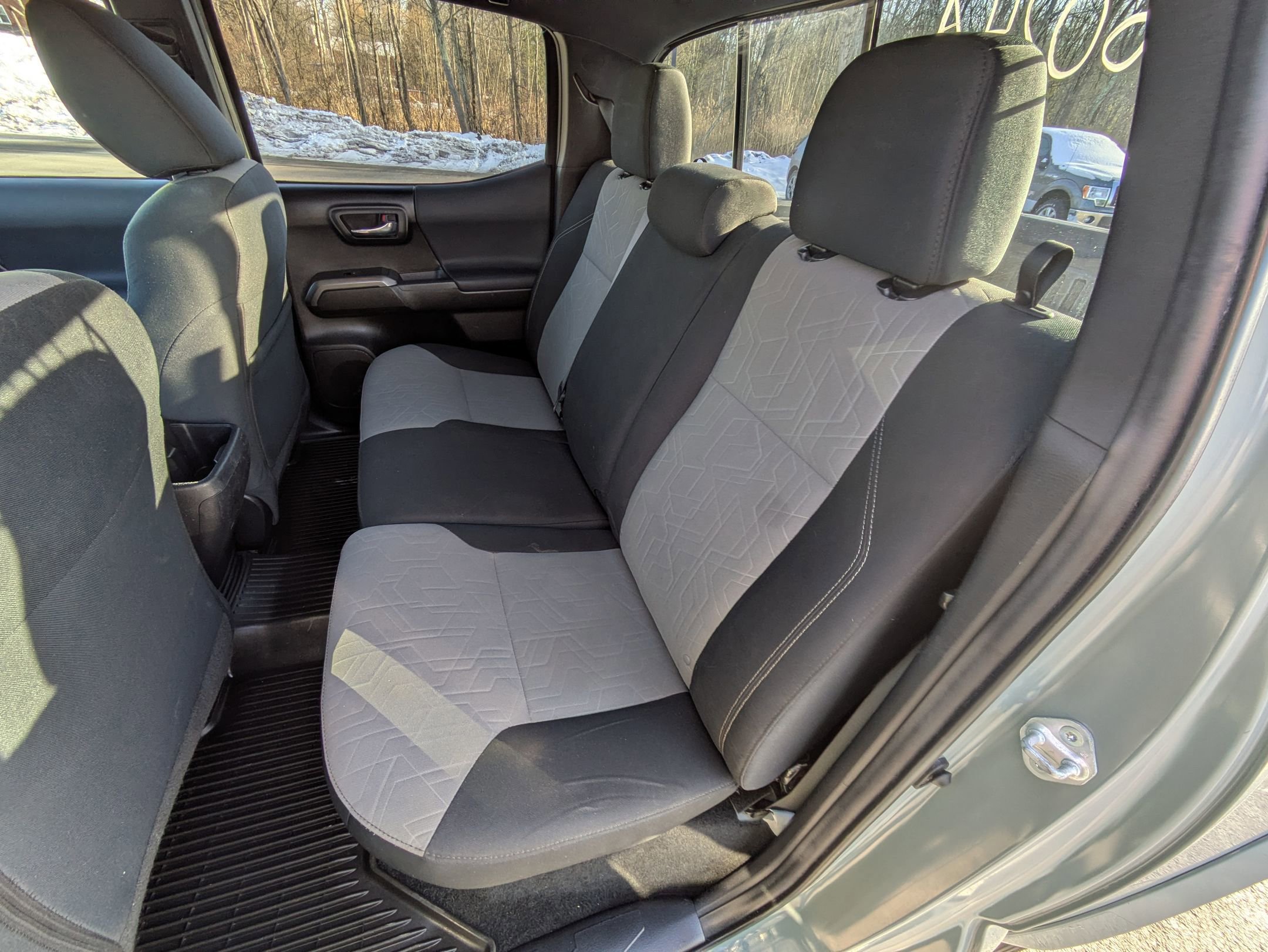 Used 2022 Toyota Tacoma TRD Sport image 21