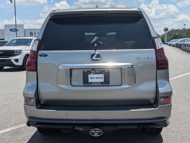 Used 2022 Lexus GX 460 Premium w/ Accessory Package AWD/4WD image 4