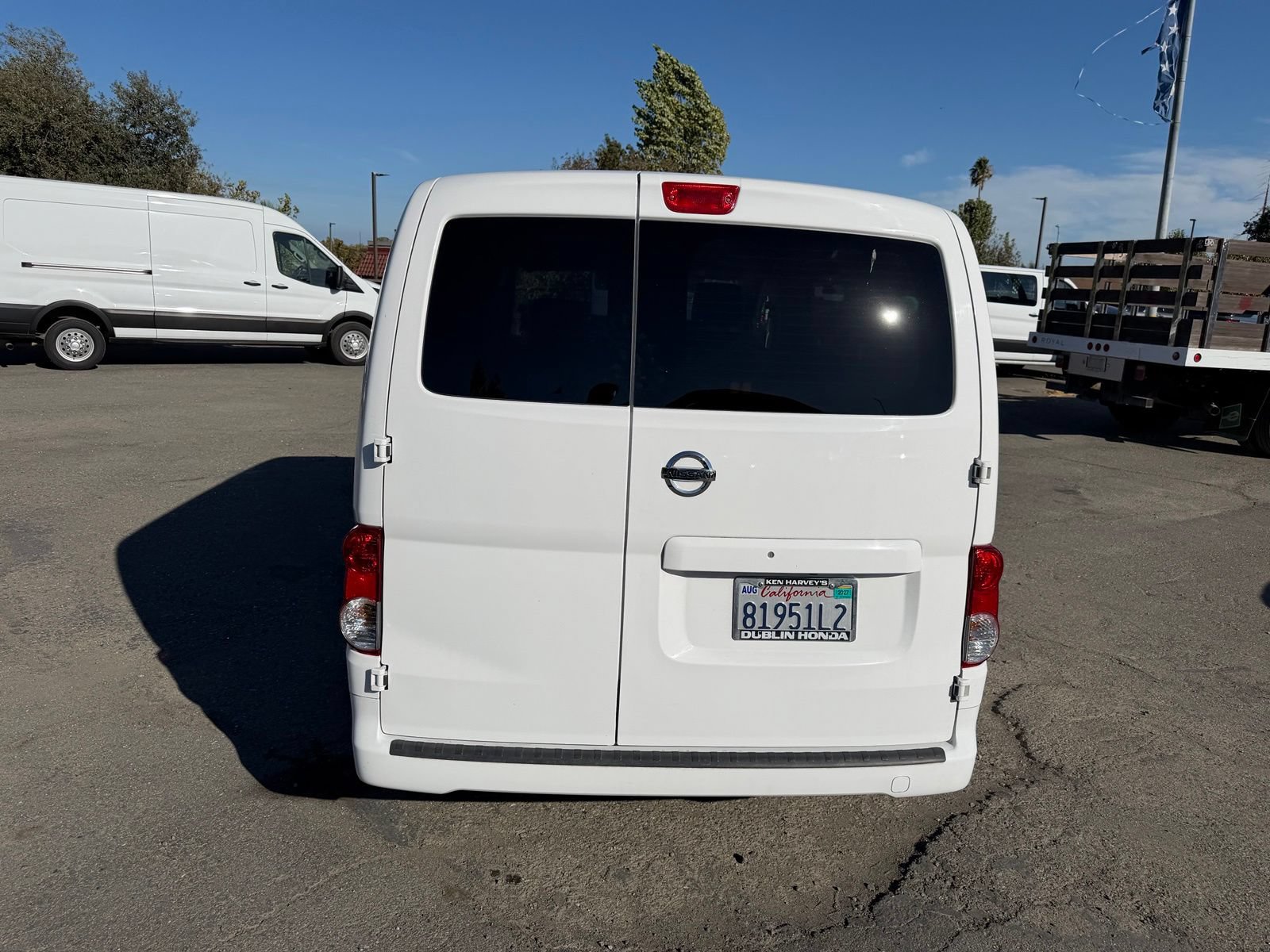 Used 2018 Nissan NV200 SV w/ Navigation Package FWD image 4