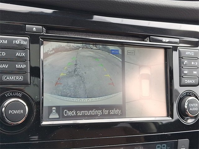 Used 2017 Nissan Rogue SL w/ SL Premium Package image 18