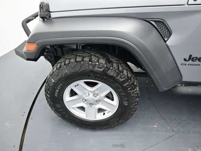 Used 2020 Jeep Gladiator Sport w/ Quick Order Package 24S image 9