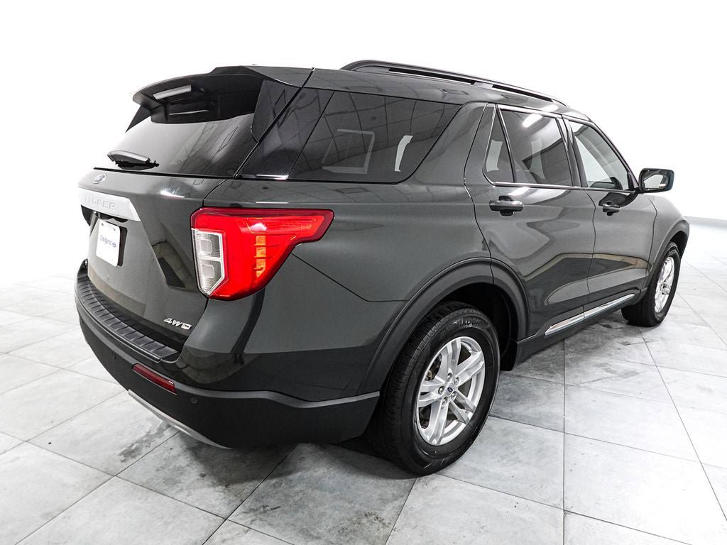 Certified 2023 Ford Explorer XLT w/ Equipment Group 202A AWD/4WD image 7
