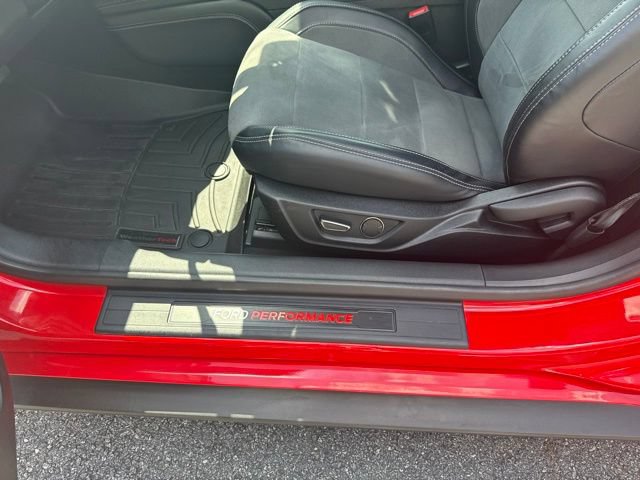 Certified 2019 Ford Mustang Shelby GT350 w/ Technology Package RWD image 16