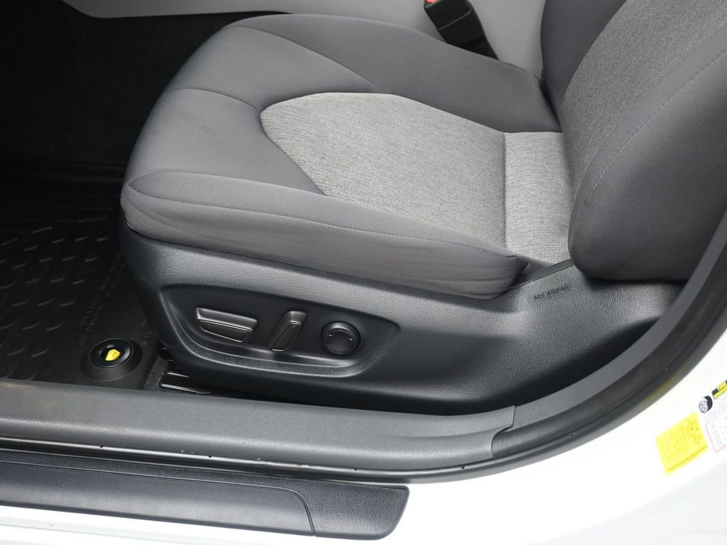Used 2023 Toyota Camry LE image 35