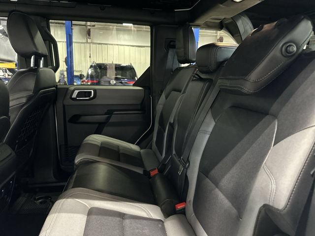 Certified 2024 Ford Bronco Big Bend w/ Sasquatch Package AWD/4WD image 30