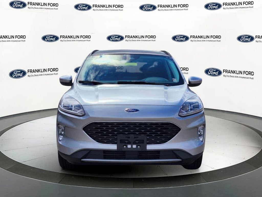 Certified 2022 Ford Escape SEL w/ Technology Package AWD/4WD image 8