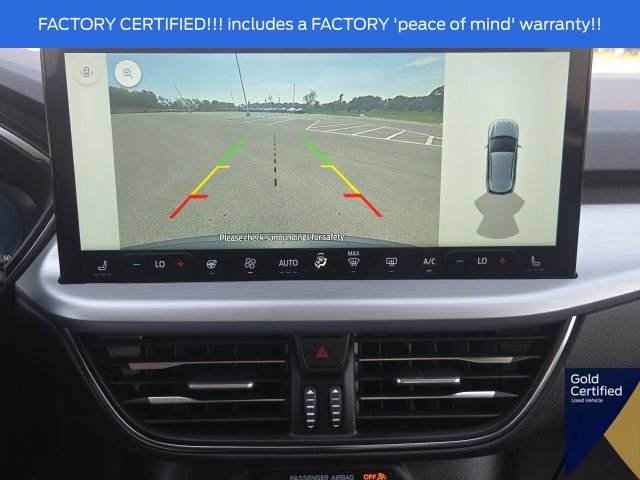Certified 2025 Ford Escape Platinum AWD/4WD image 32