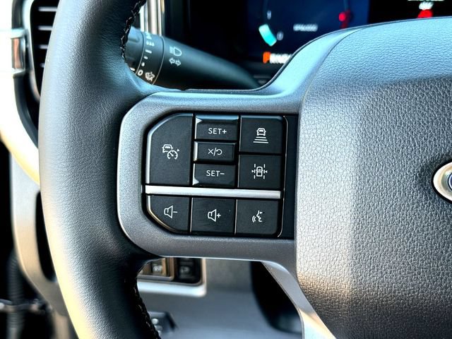 Certified 2025 Ford F250 4x4 Crew Cab Super Duty image 14