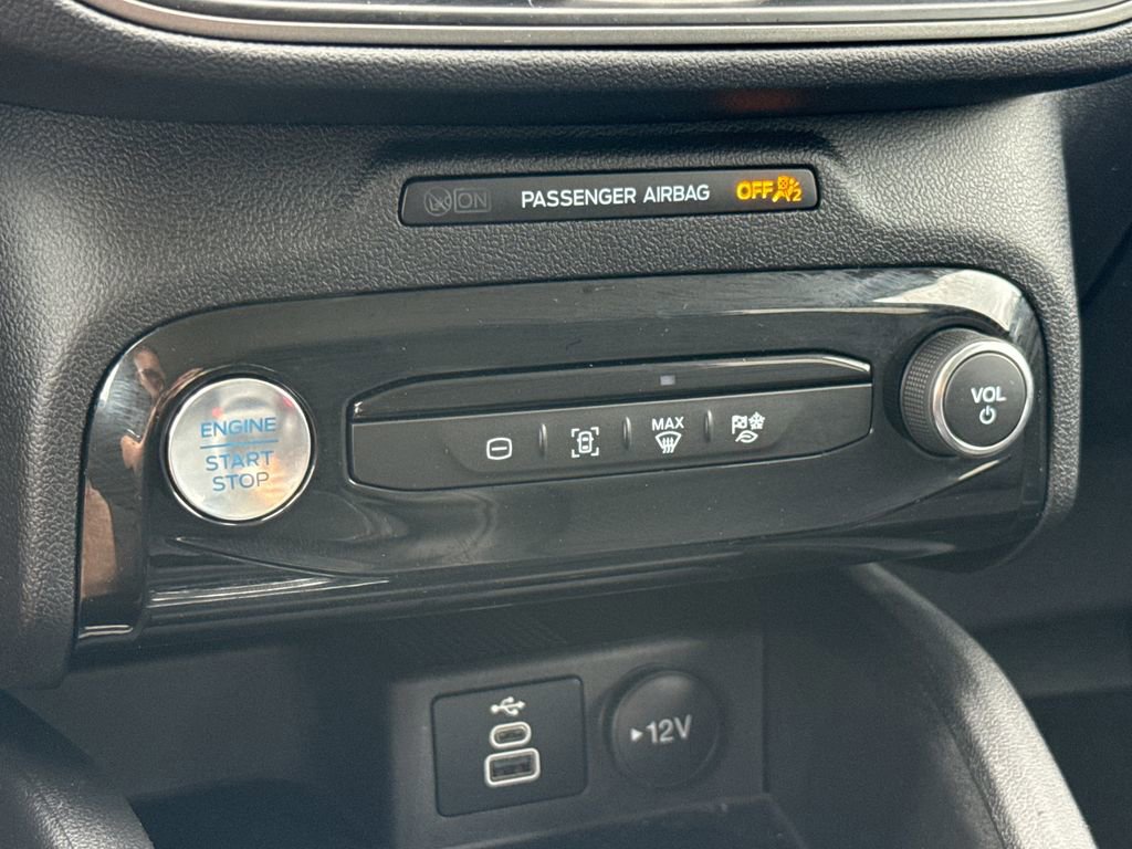 Certified 2024 Ford Escape SE image 22
