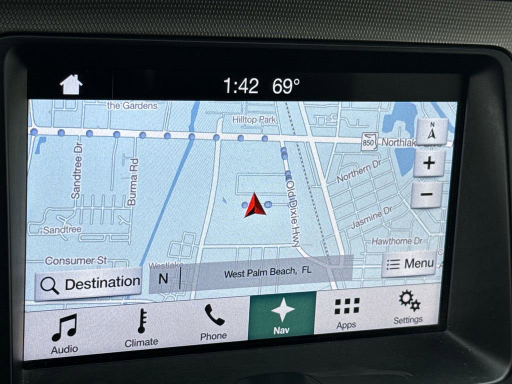 Certified 2017 Ford Expedition XLT w/ Equipment Group 202A image 21