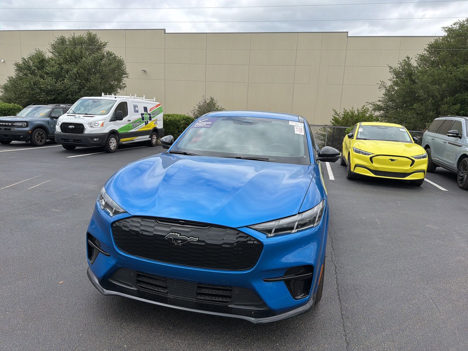 Certified 2025 Ford Mustang Mach-E GT AWD/4WD image 18