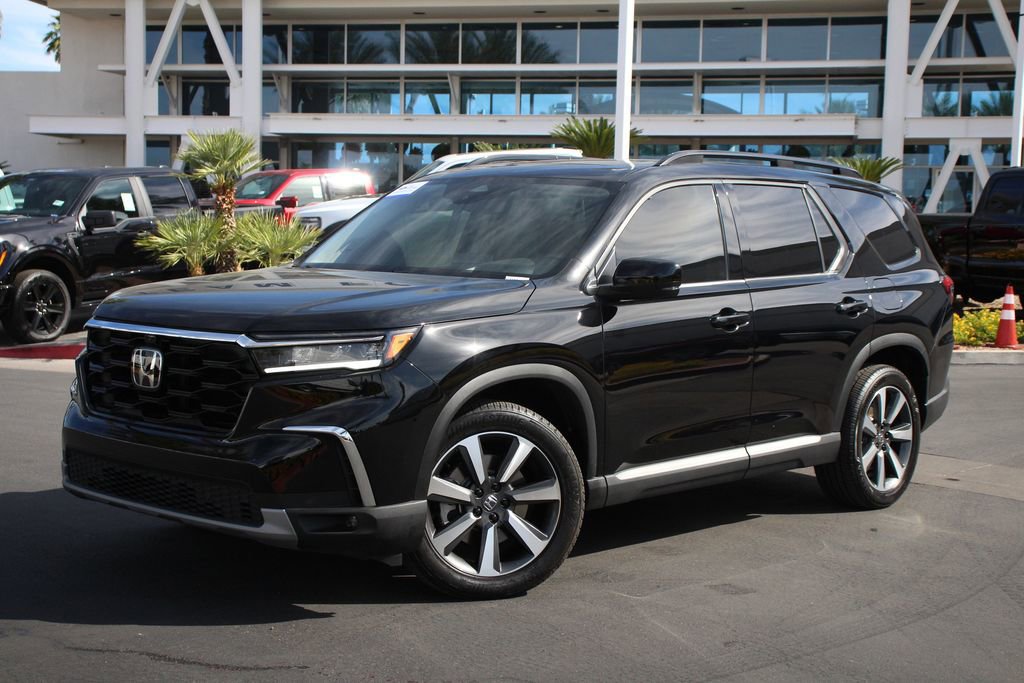 Used 2023 Honda Pilot Elite image 1
