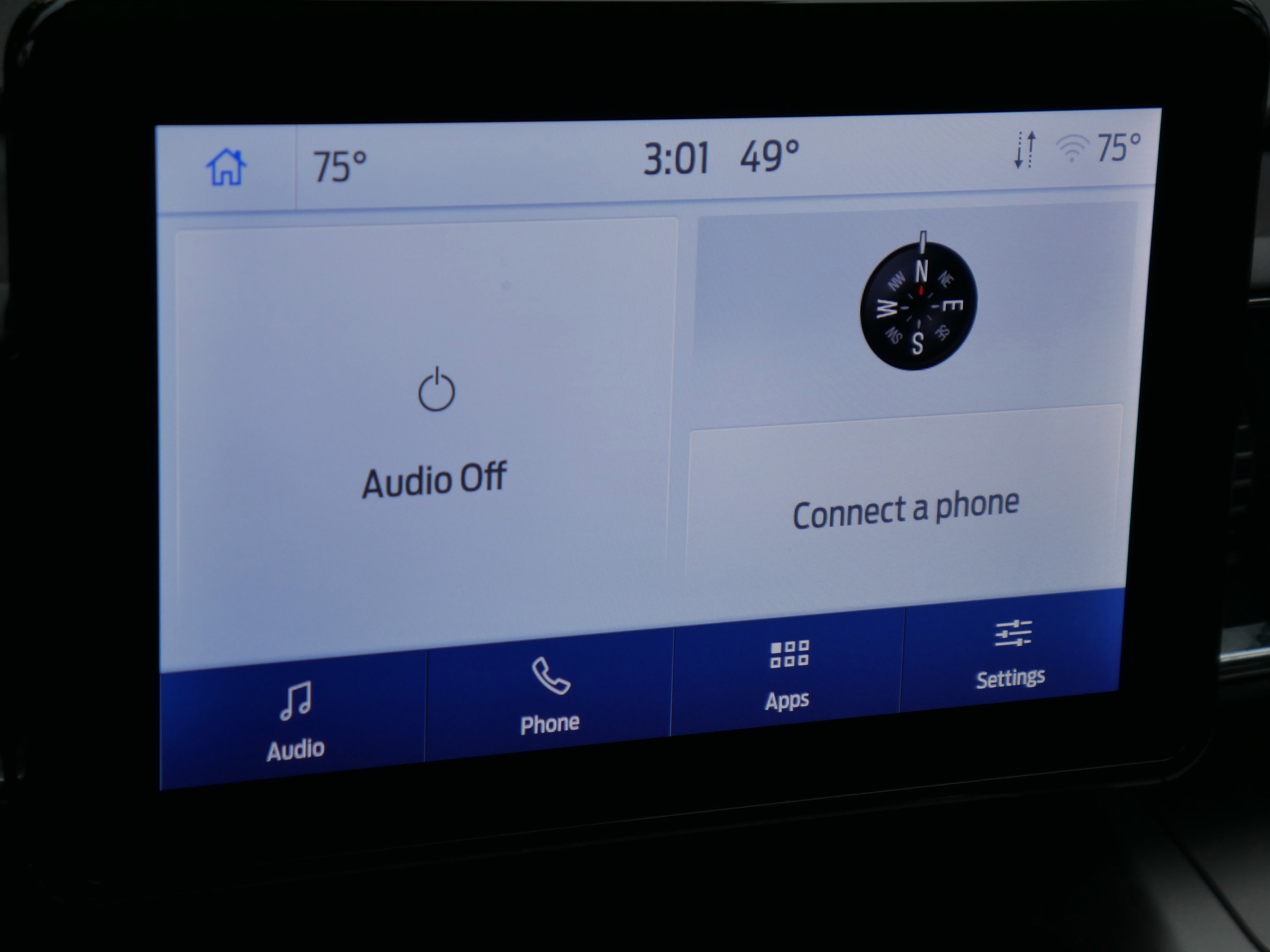 Certified 2024 Ford Explorer XLT w/ Equipment Group 202A image 16