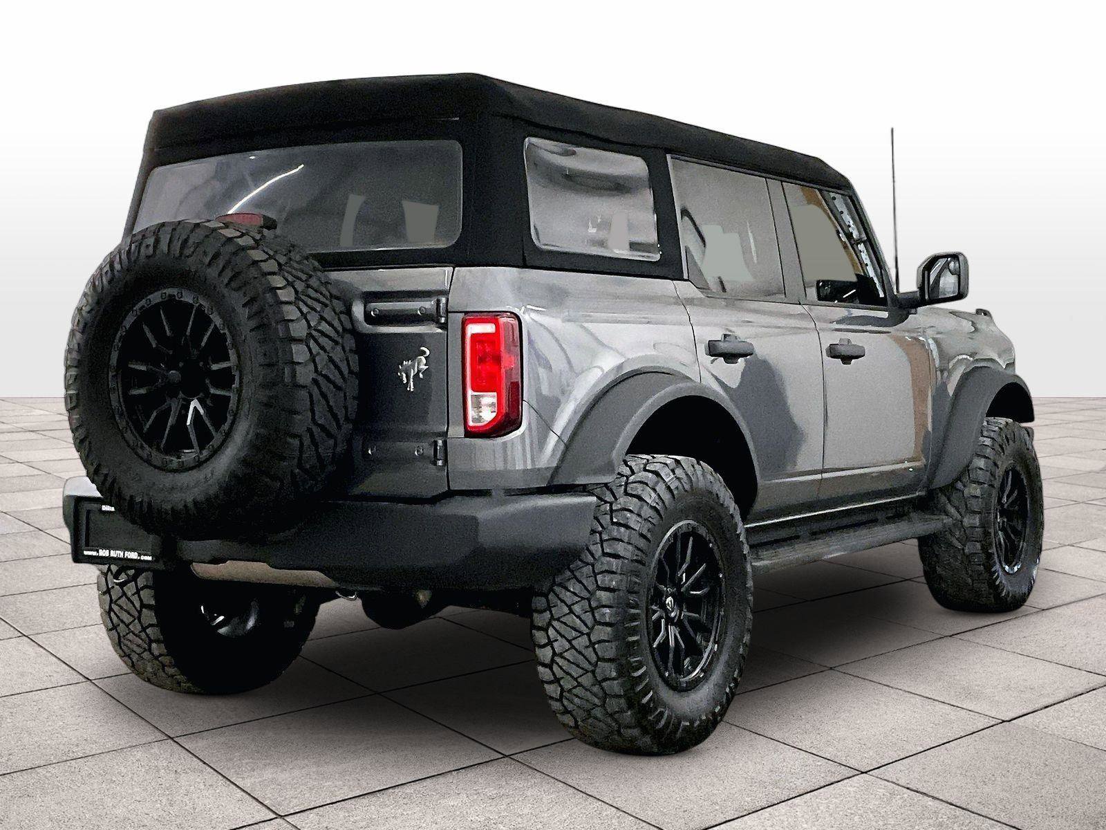 Certified 2023 Ford Bronco 4-Door AWD/4WD image 11
