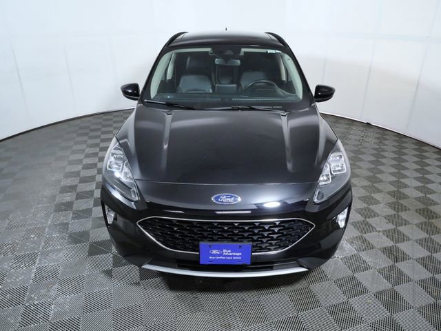 Certified 2020 Ford Escape Titanium w/ Titanium Premium Package 2.0 AWD/4WD image 3