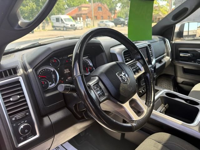 Used 2023 RAM 1500 Warlock AWD/4WD image 29