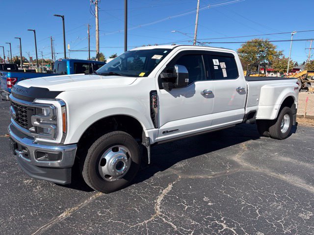Certified 2023 Ford F350 Lariat w/ Lariat Ultimate Package AWD/4WD image 11