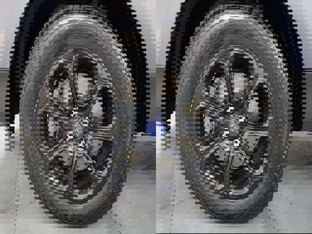 Certified 2018 Ford EcoSport SE w/ Interior Protection Package image 32