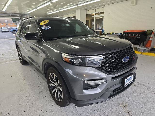 Certified 2023 Ford Explorer ST AWD/4WD image 7