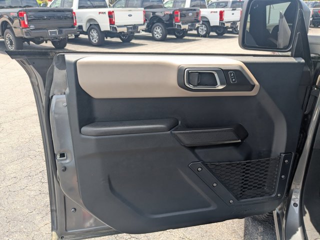Certified 2024 Ford Bronco Wildtrak AWD/4WD image 12