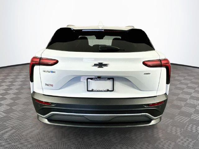 Used 2024 Chevrolet Blazer EV LT AWD/4WD image 11