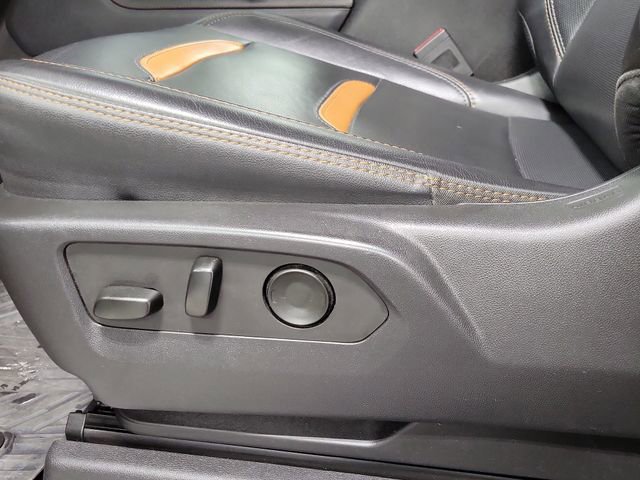 Used 2024 GMC Sierra 2500 AT4 w/ AT4 Premium Plus Package image 9