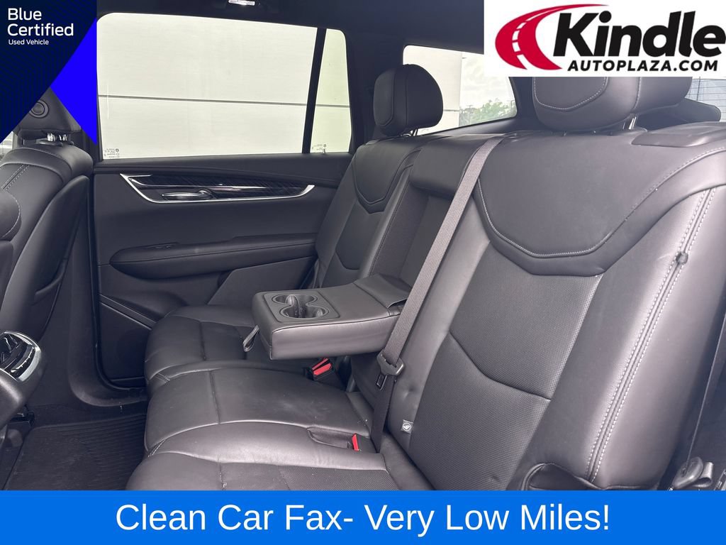 Used 2020 Cadillac XT6 Premium Luxury AWD/4WD image 11