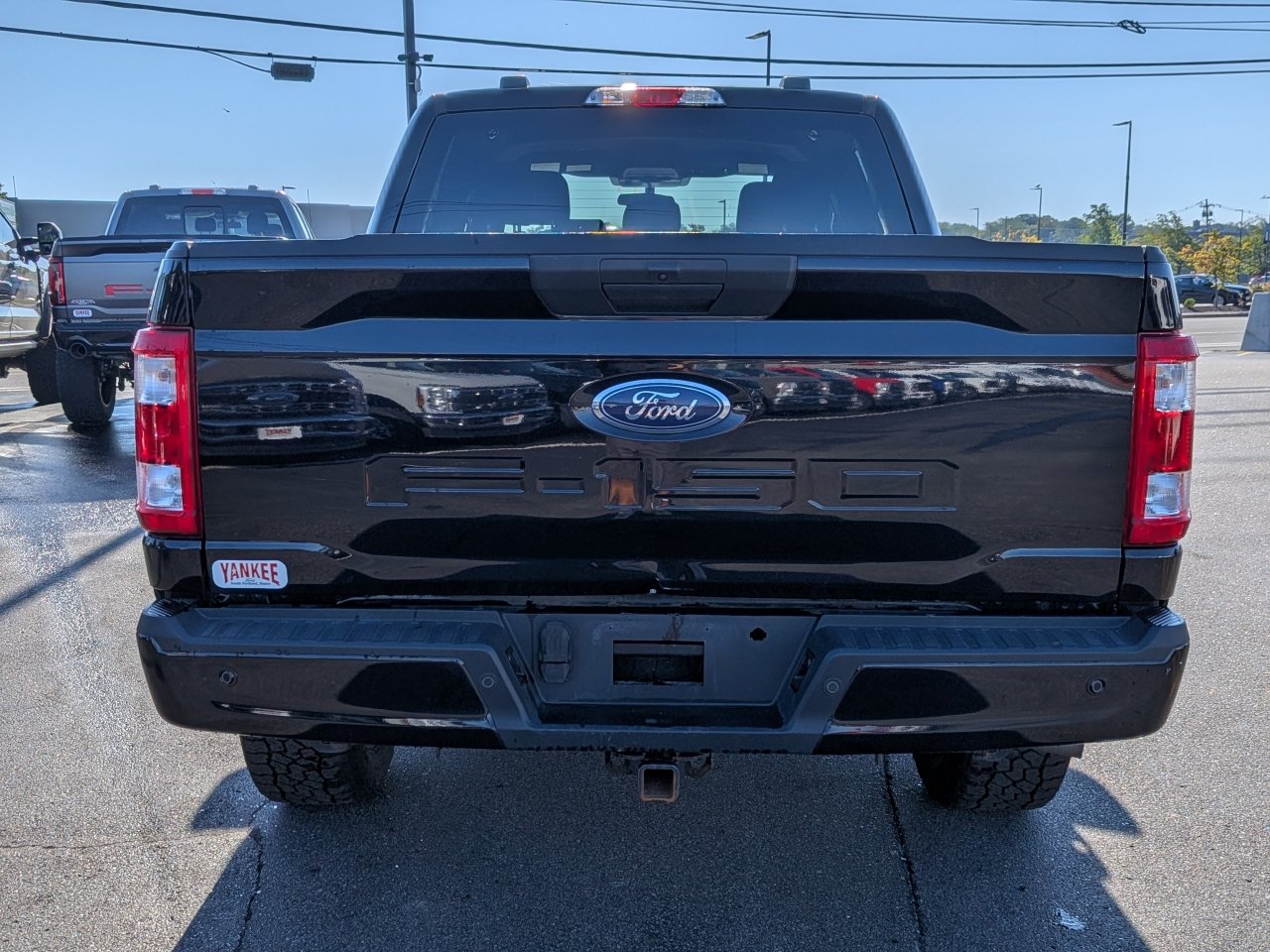 Certified 2022 Ford F150 XL w/ STX Appearance Package AWD/4WD image 5