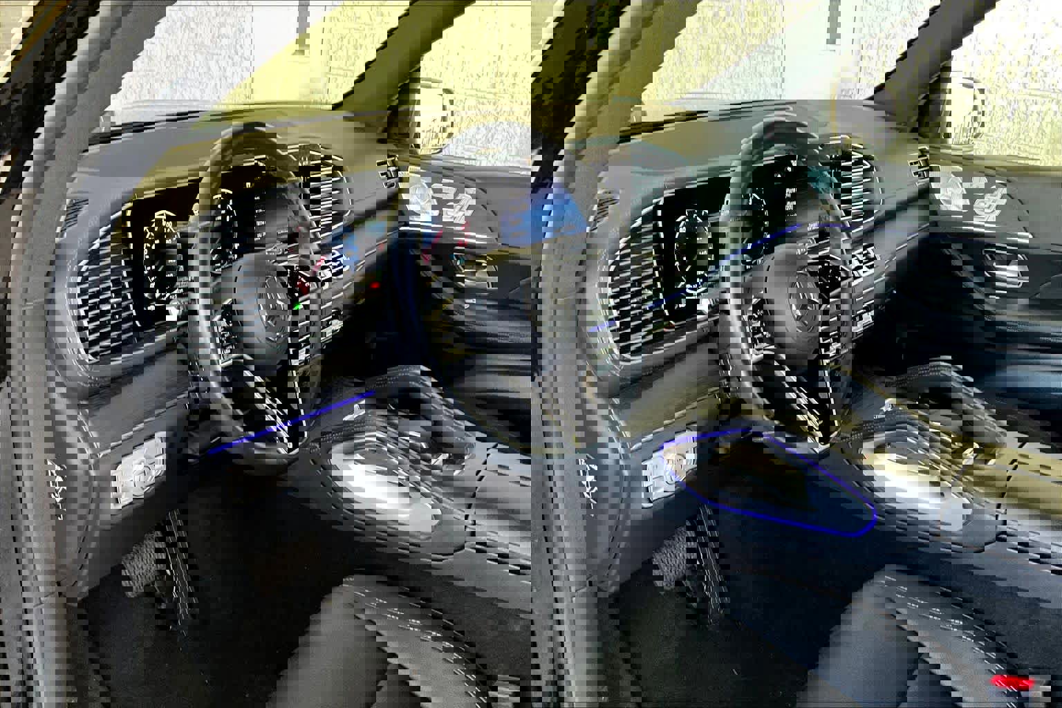 Used 2025 Mercedes-Benz GLS 450 4MATIC image 17