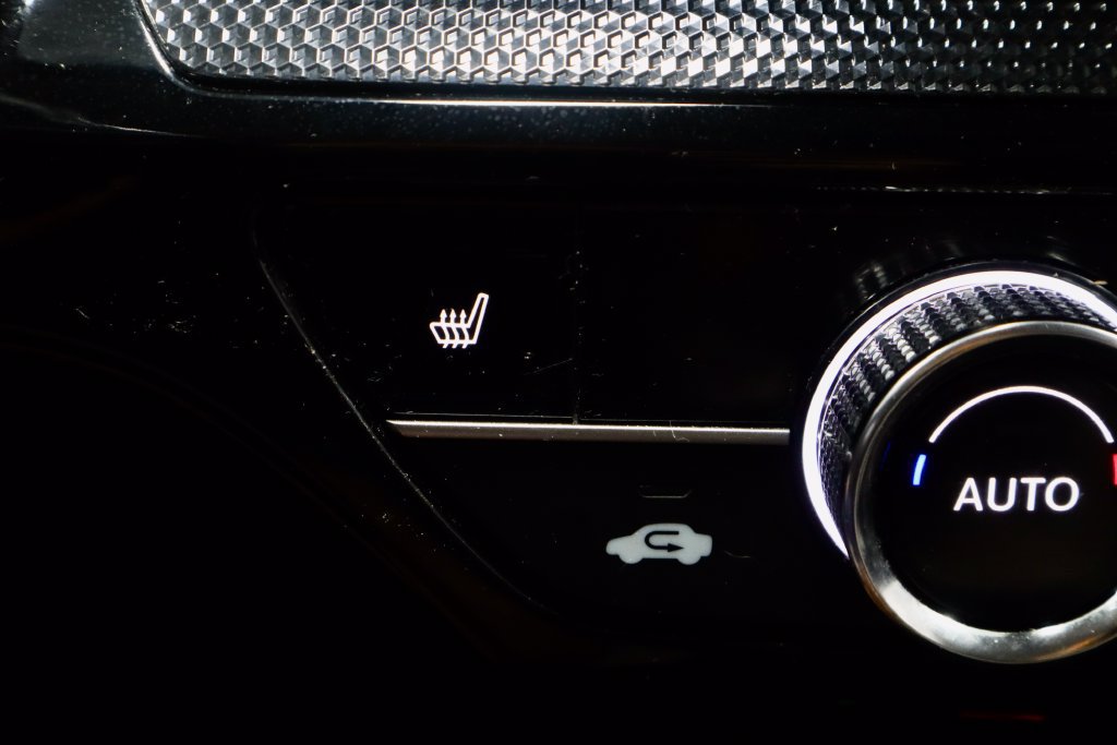 Used 2025 Honda CR-V EX-L image 4