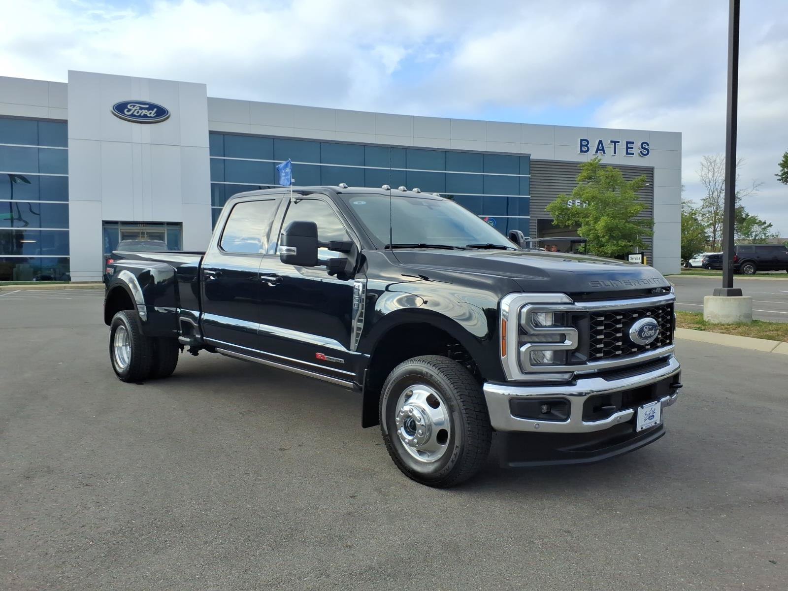 Certified 2025 Ford F350 Lariat w/ Lariat Ultimate Package