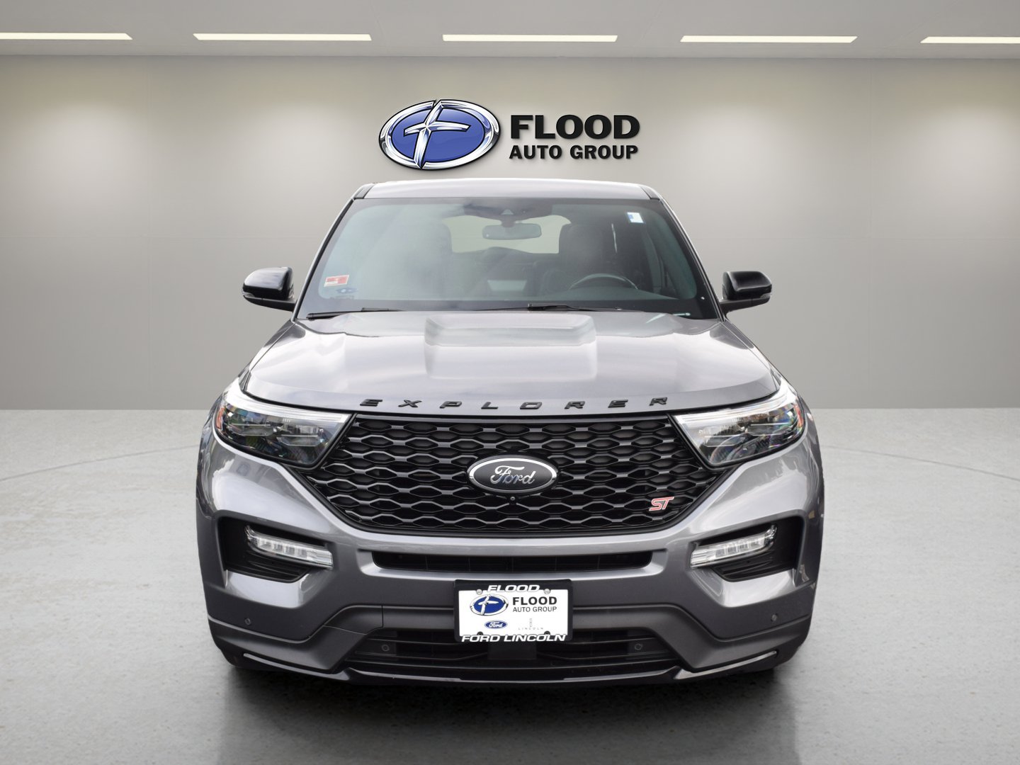 Certified 2022 Ford Explorer ST w/ ST Street Pack AWD/4WD image 2