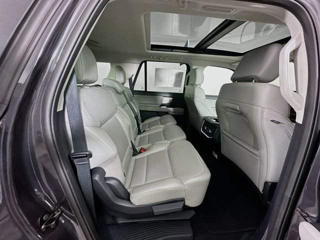 Certified 2025 Ford Expedition Max Active AWD/4WD image 36