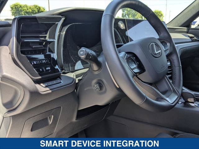 Used 2026 Lexus TX 350 AWD w/ Technology Package image 12