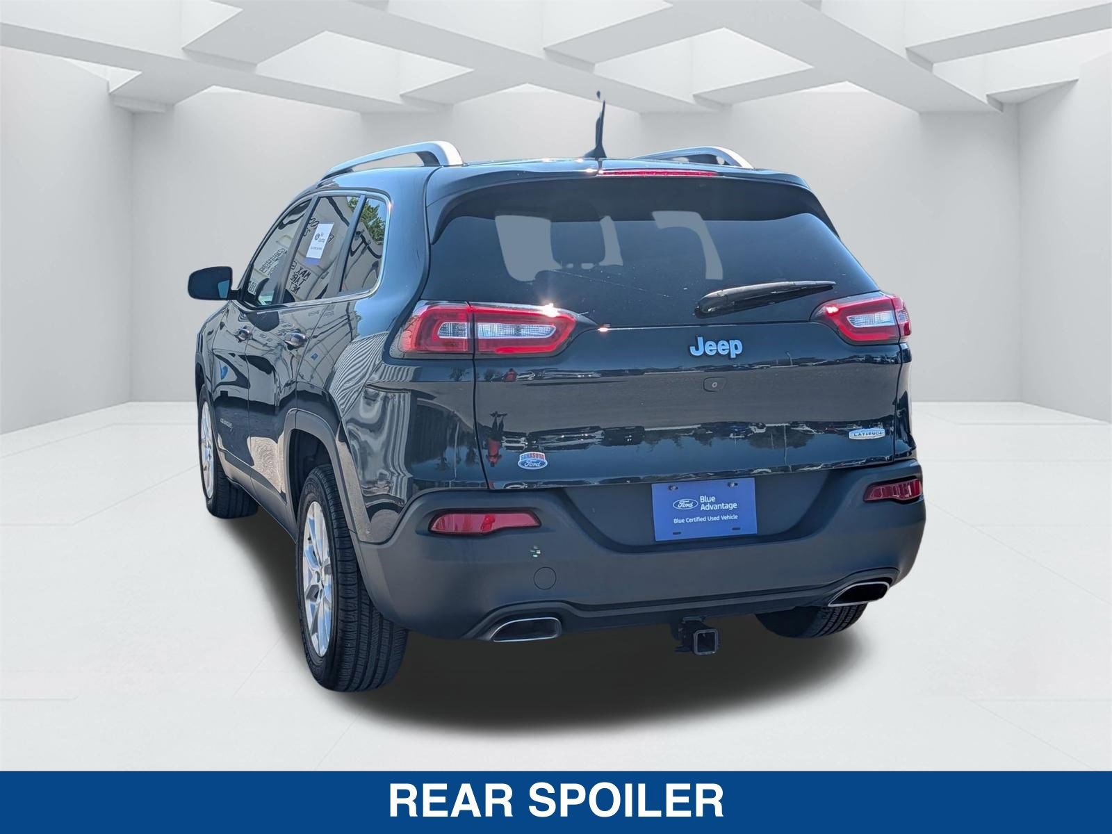 Used 2018 Jeep Cherokee Latitude Plus image 6