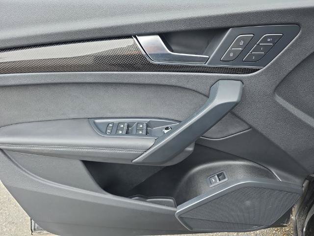 Used 2022 Audi SQ5 Premium Plus w/ Premium Plus Package AWD/4WD image 17