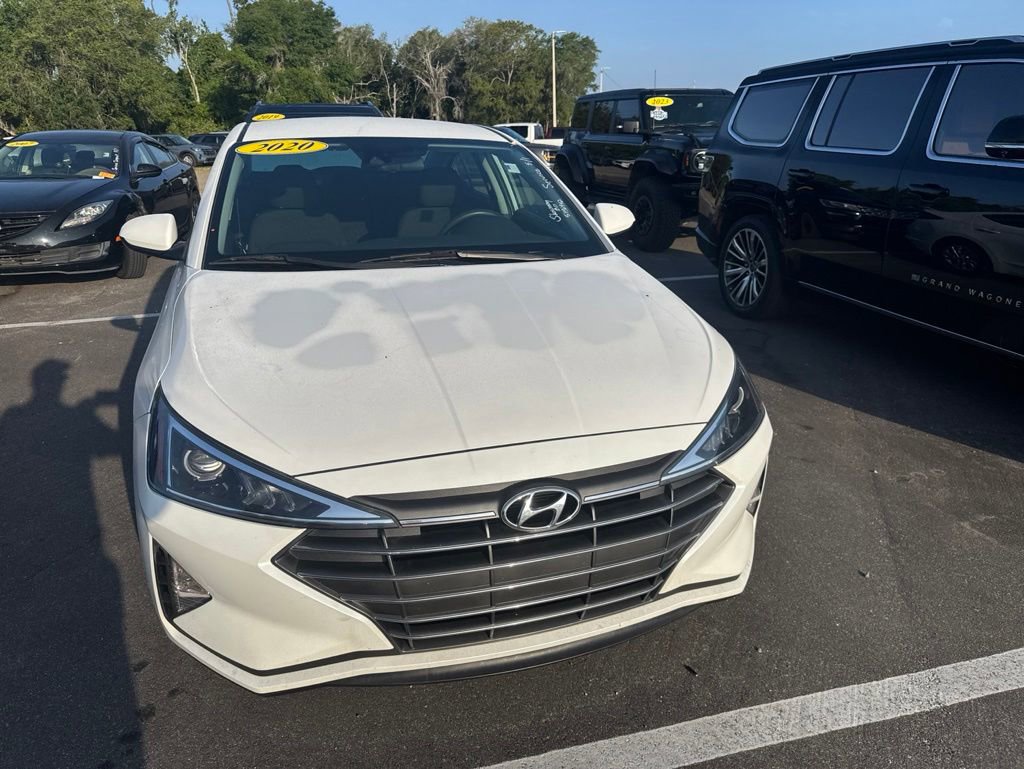 Used 2020 Hyundai Elantra SE w/ Cargo Package (C1) FWD image 1