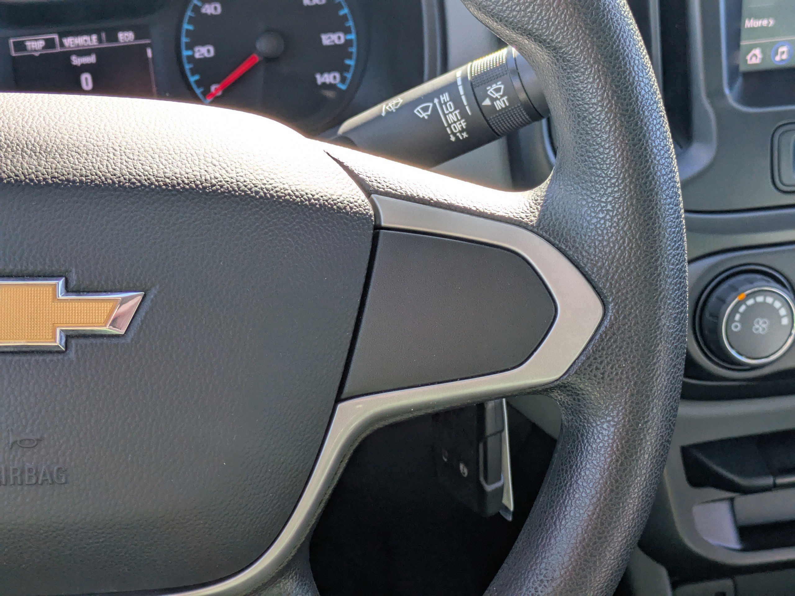 Used 2022 Chevrolet Colorado W/T w/ Custom Special Edition image 18