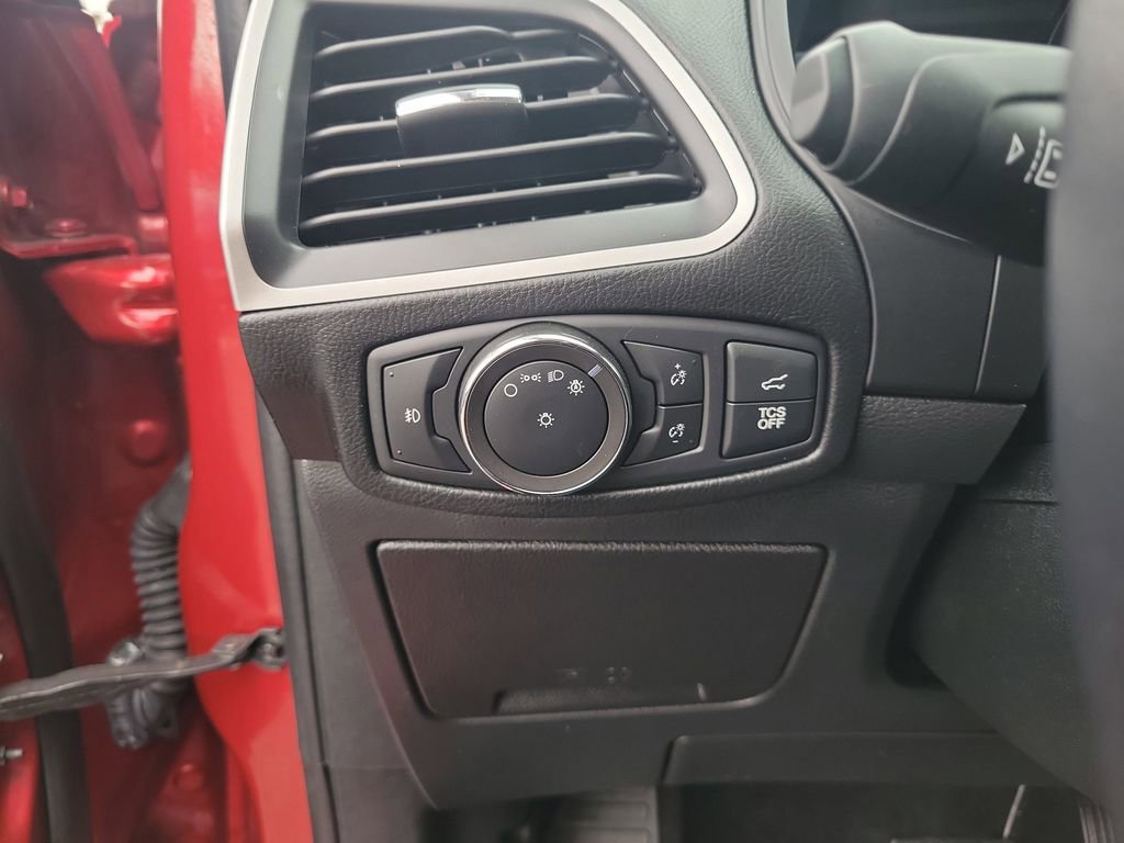 Certified 2022 Ford Edge SEL w/ Convenience Package image 29