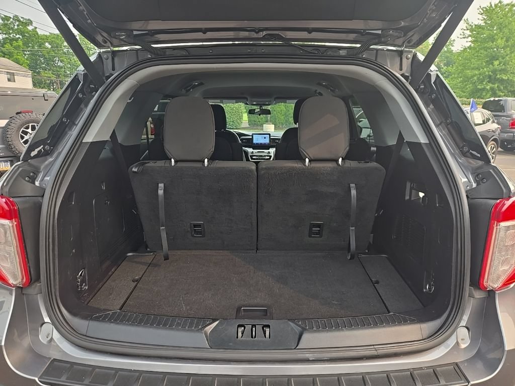 Certified 2021 Ford Explorer XLT AWD/4WD image 6