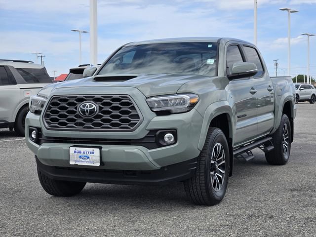 Used 2023 Toyota Tacoma TRD Sport w/ Technology Package RWD image 3