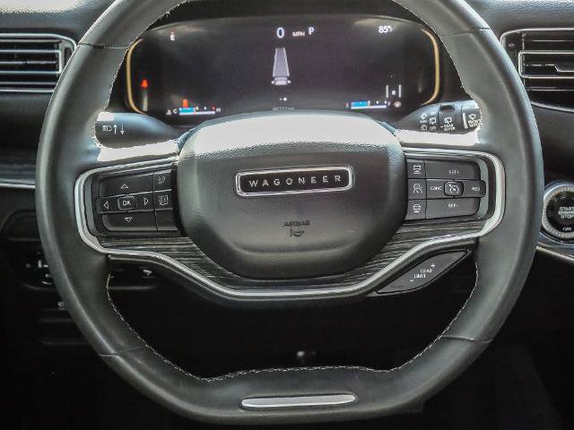 Used 2022 Jeep Wagoneer Series II AWD/4WD image 29